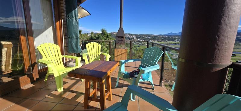 4 Bedroom Property for Sale in Southern Cross Western Cape